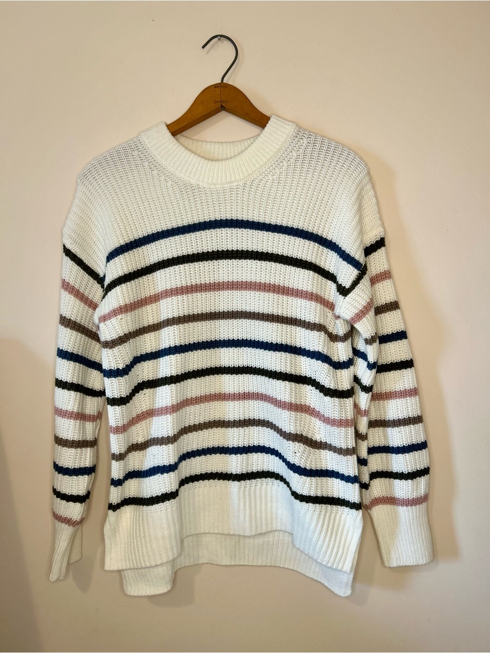 SO Striped Crewneck Sweater M Cozy Coastal Preppy Knit Pullover Cottagecore